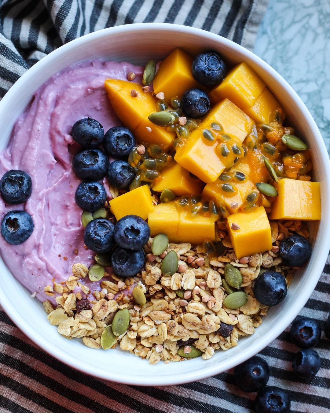 Ginger Tahini Granola with Oats and Spices
