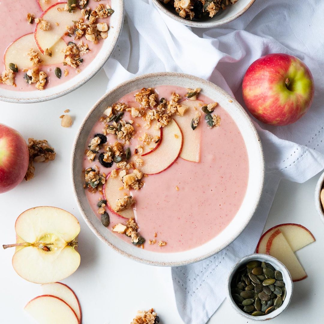 Pink Smoothie Bowl with Granola