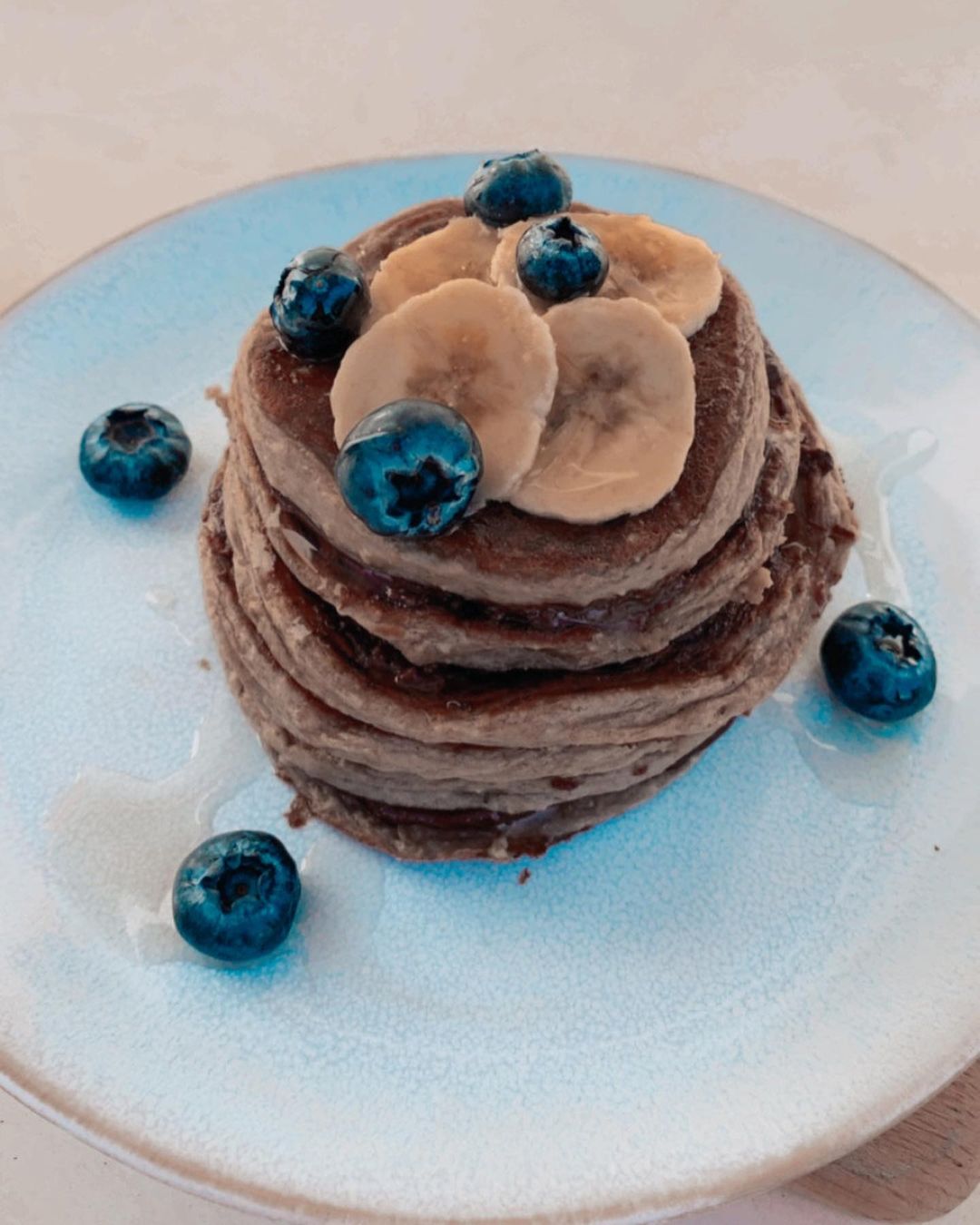 Fluffy Vegan Protein Pancakes