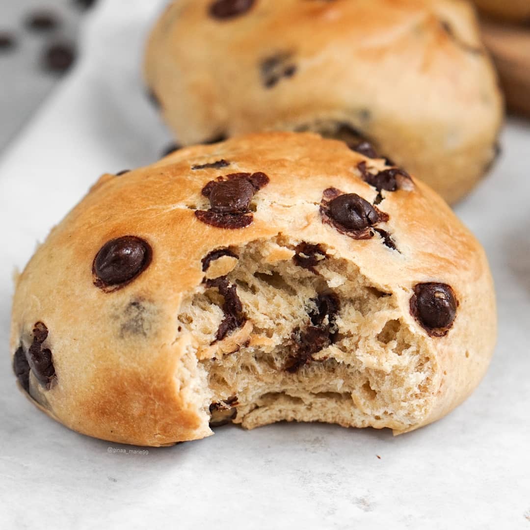 Craving These Soft Chocolate Yeast Buns