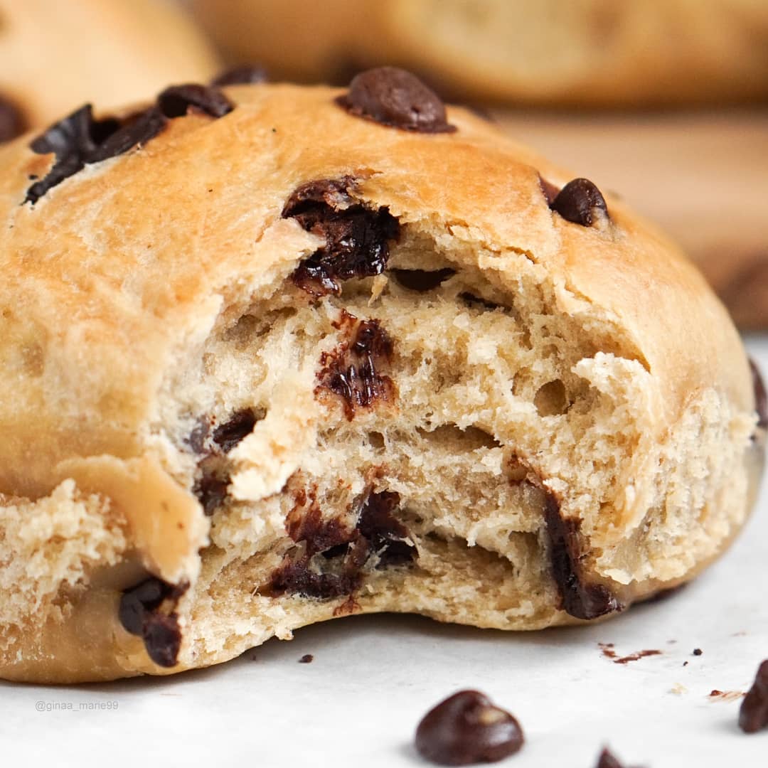 Craving These Soft Chocolate Yeast Buns