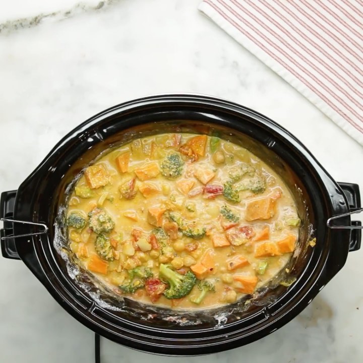 Slow Cooker Coconut Curry