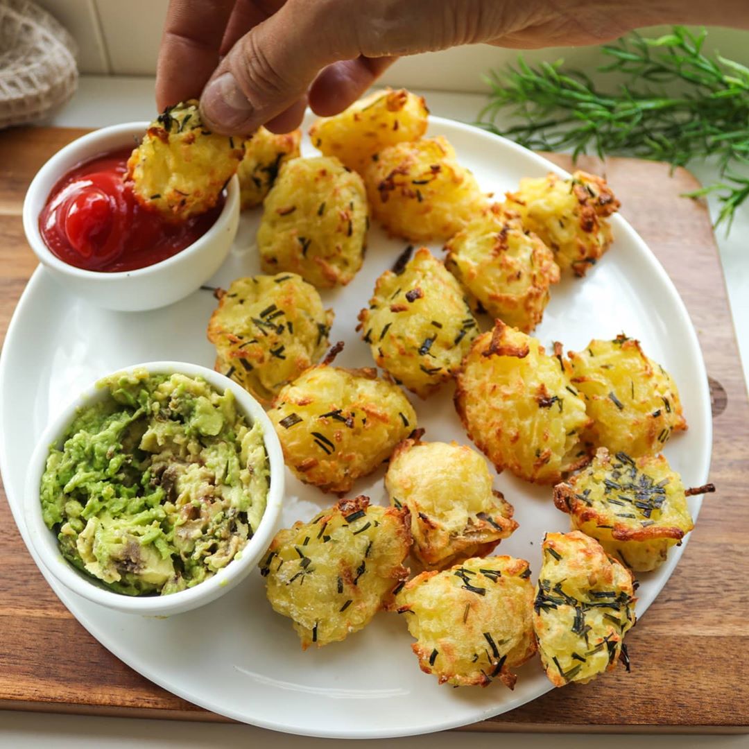 Vegan Potato Gratin with Cheese and Herbs