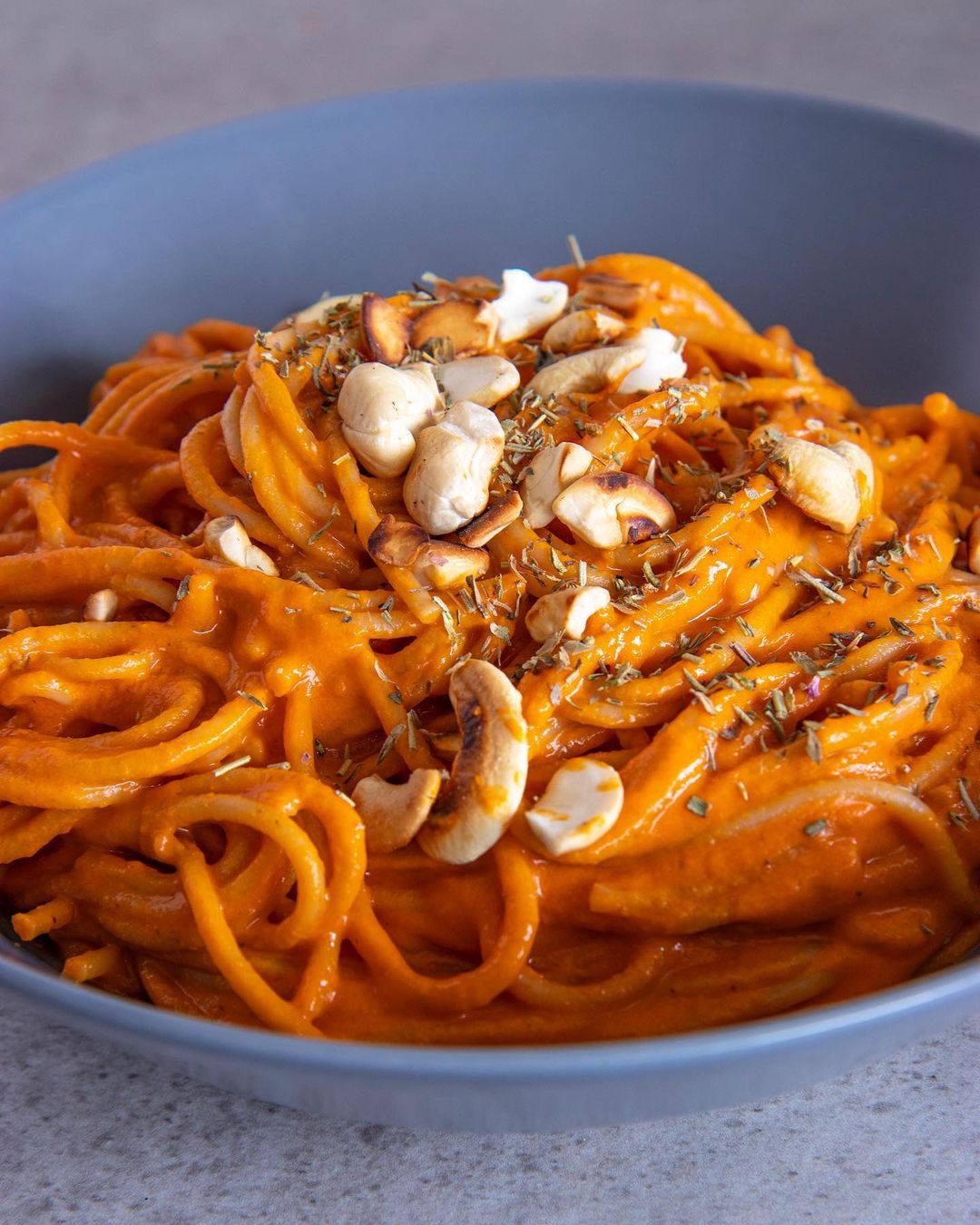Creamy Vegan Red Pepper Pasta with Cashews