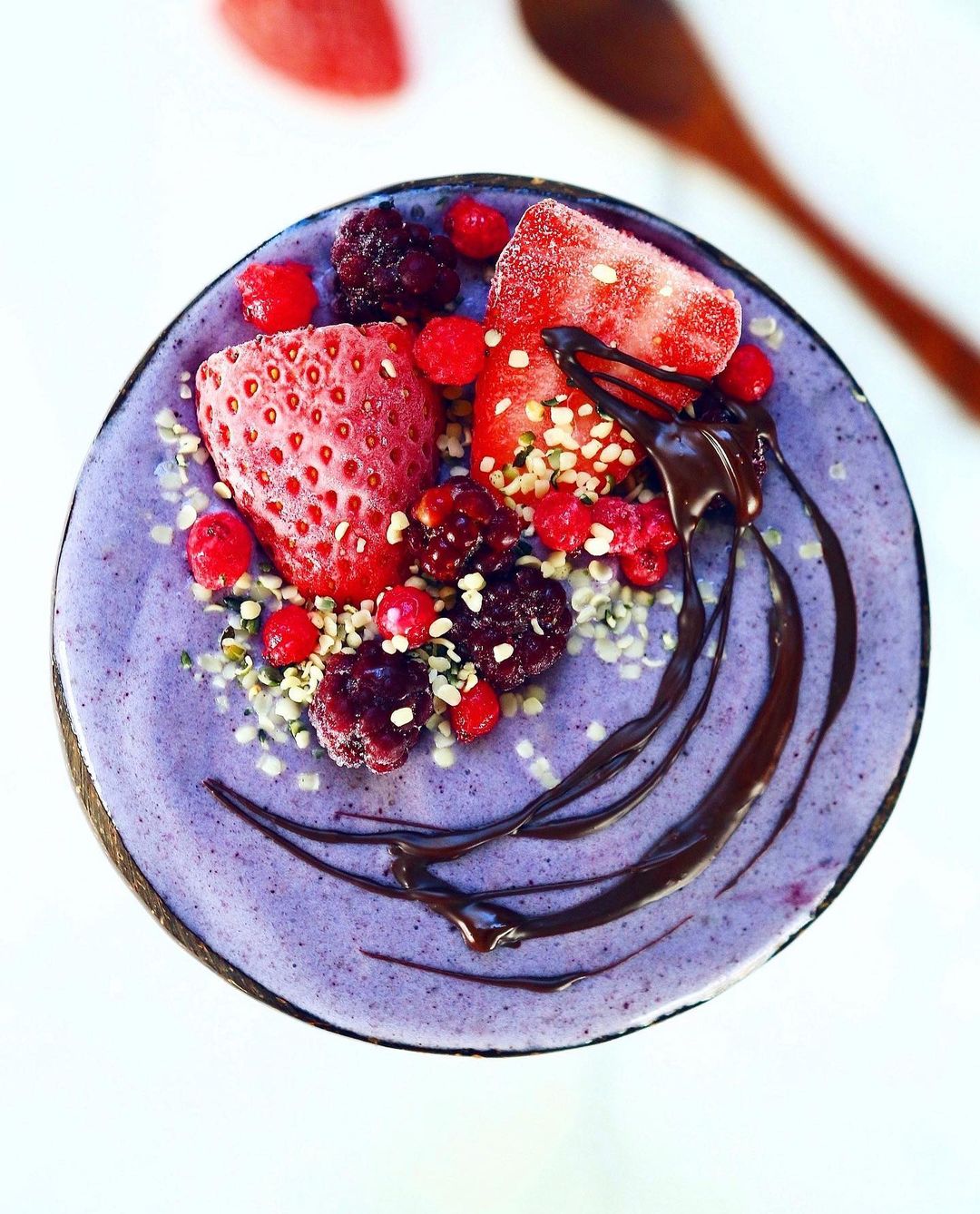 Blue Spirulina Banana Smoothie