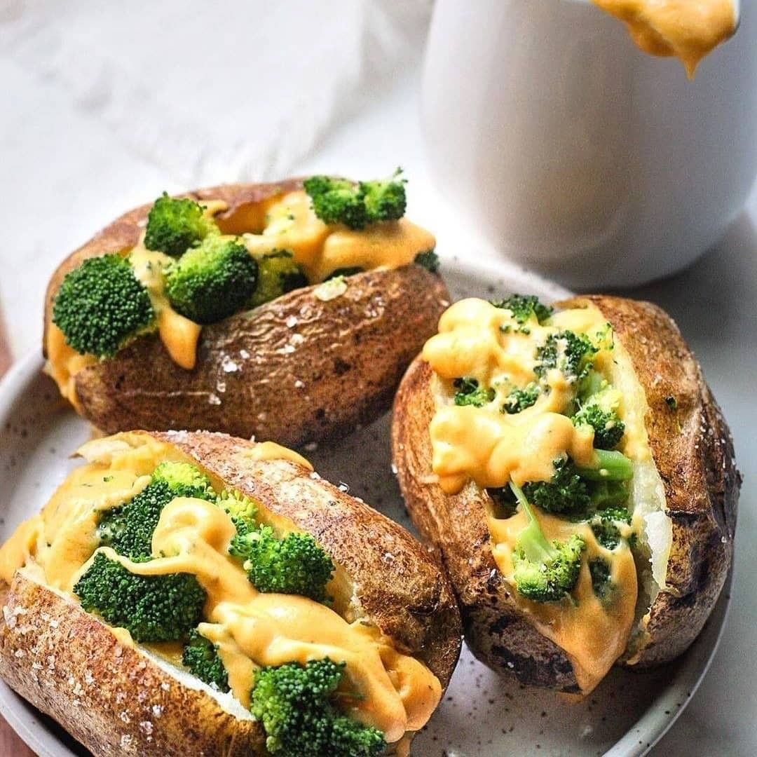 Cheesy Broccoli Stuffed Potatoes