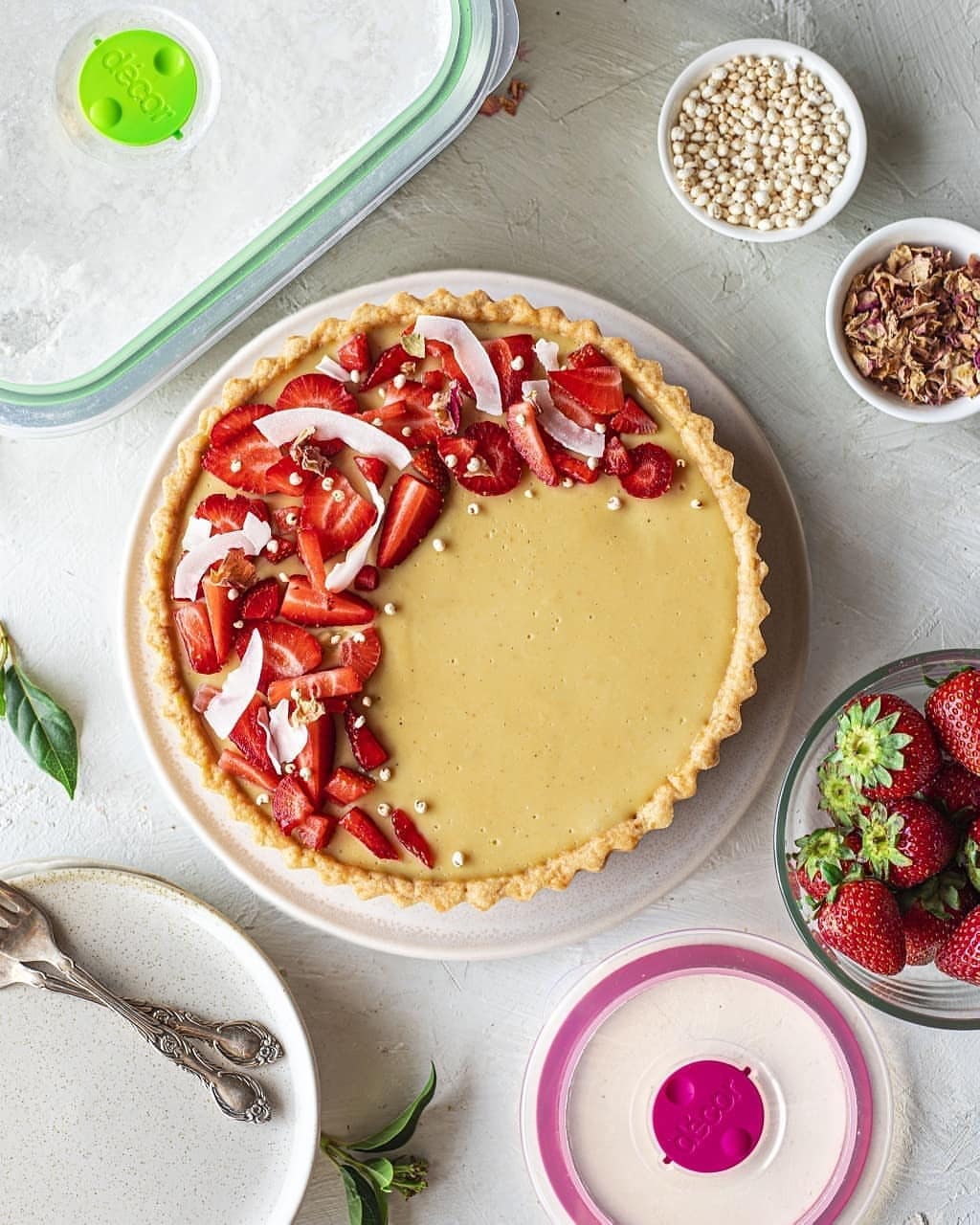 Vegan Custard Tart with Fruit Topping