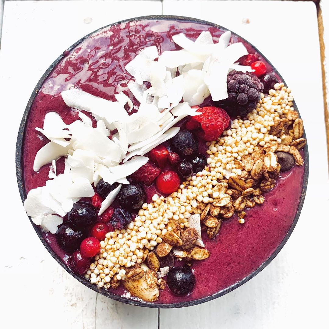 Red Berries Smoothie Bowl