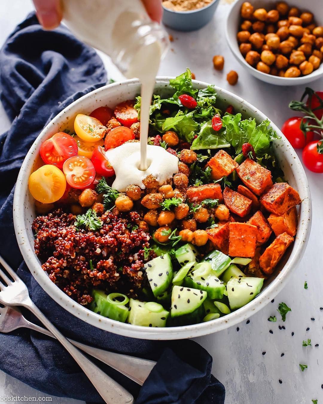 Creamy Garlicky Cashew Dressing