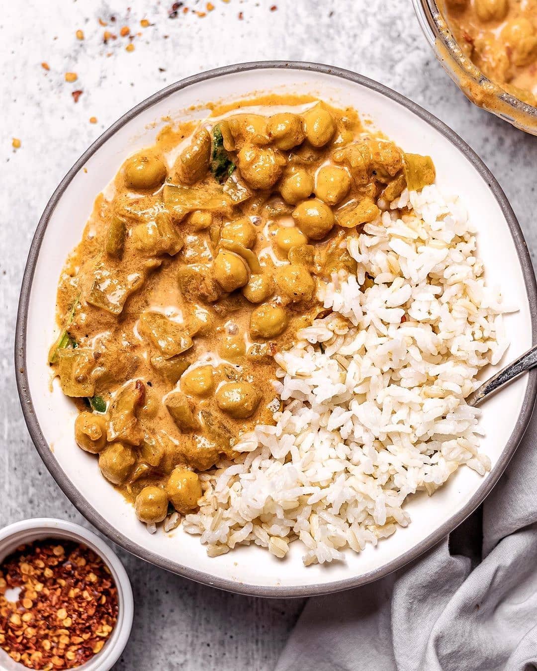 One-Pot Butter Chickpeas