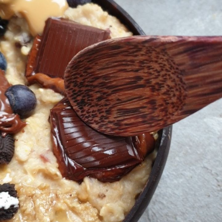 Vegan Salted Caramel Protein Oats Bowl