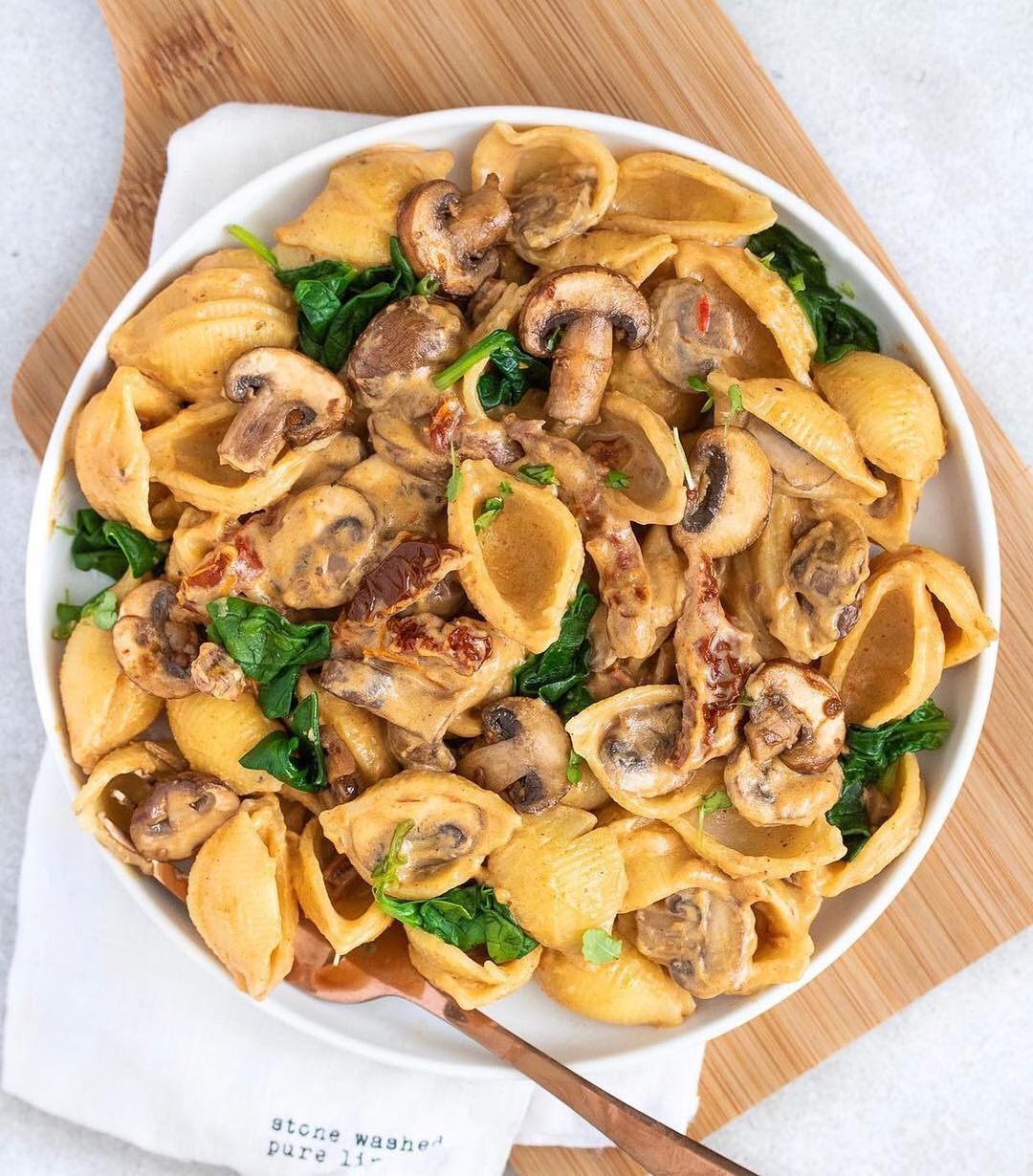 Creamy Sun Dried Tomato Mushroom Pasta