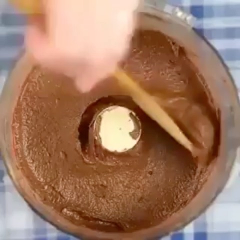 Homemade Vegan Chickpea Nutella Spread