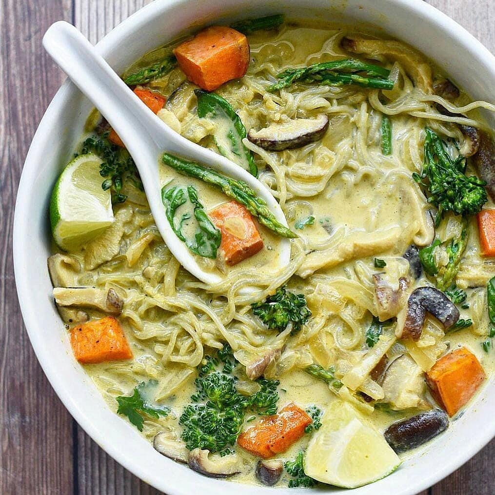 Thai Green Curry Noodle Bowl