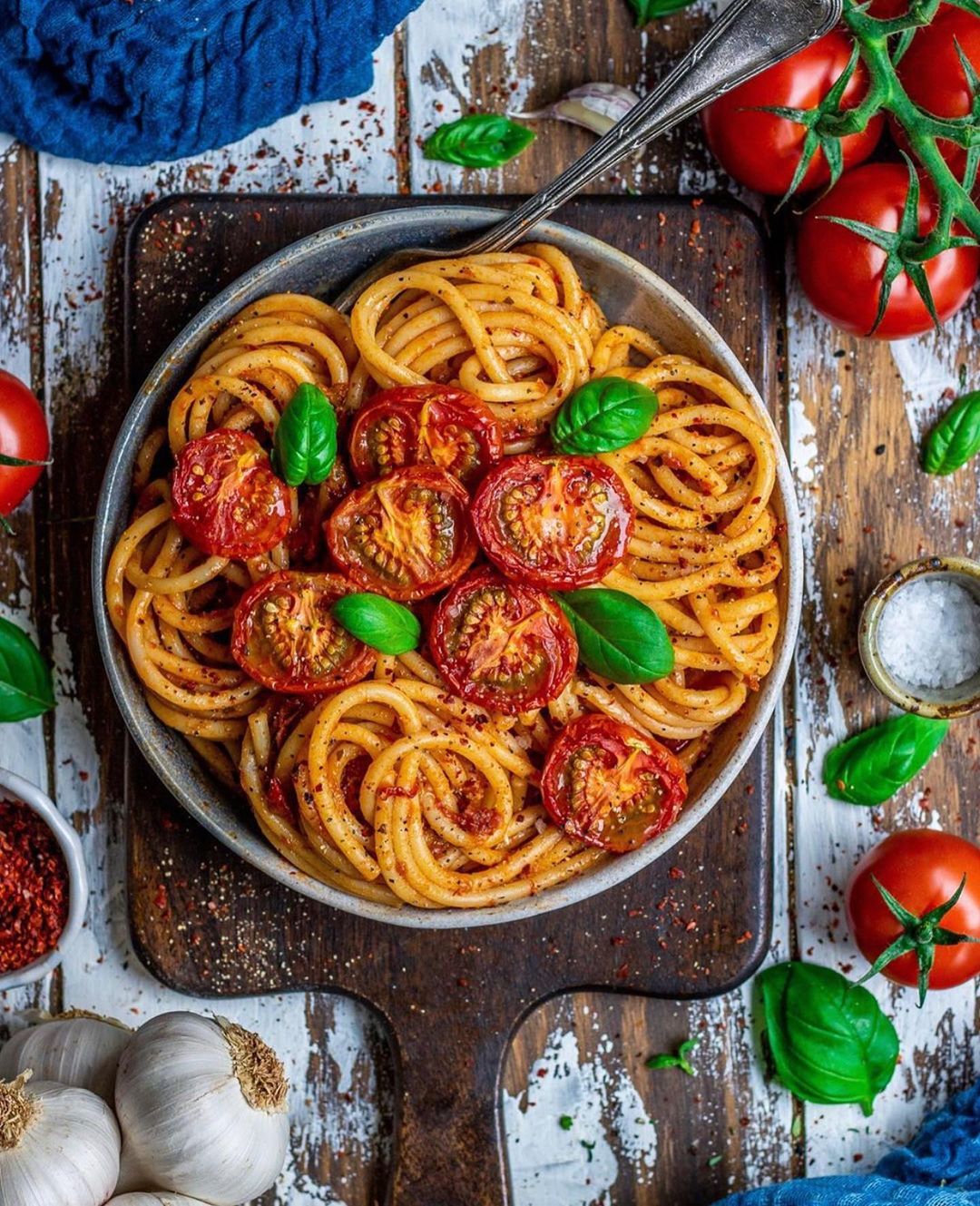 Simple Tomato Pasta with Slow Roasted Tomatoes