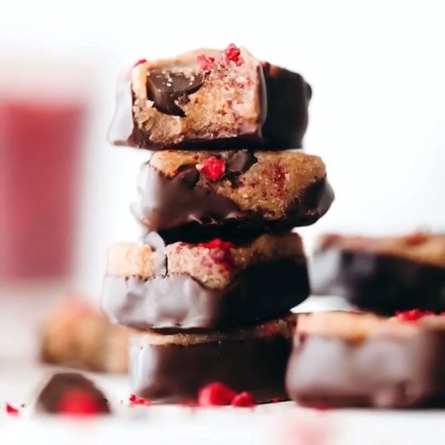 Dark Chocolate Raspberry Cookie Dough Hearts