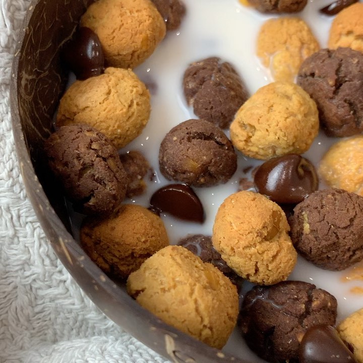 Chickpea Protein Mixed Cocopop Balls
