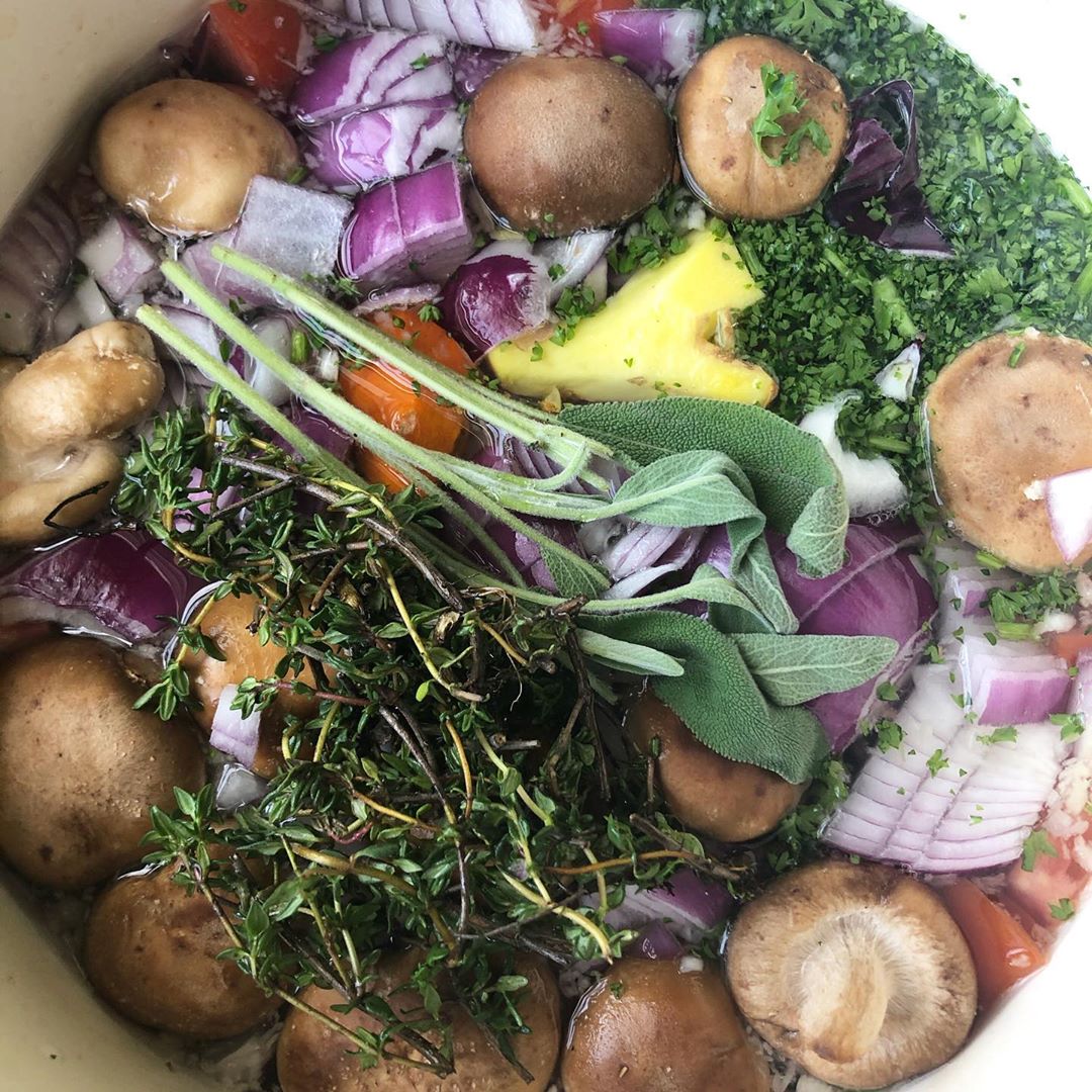Healing Broth with Vegetables and Herbs