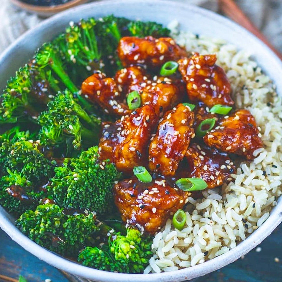 Sticky Ginger Garlic Tofu