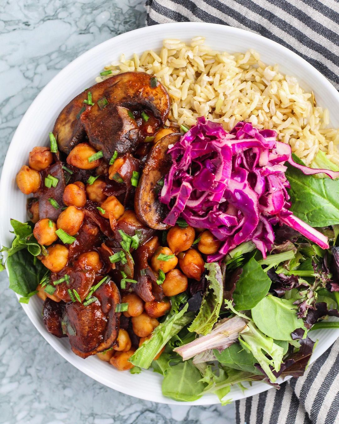 Easy Gochujang Chickpea Stir Fry Dish