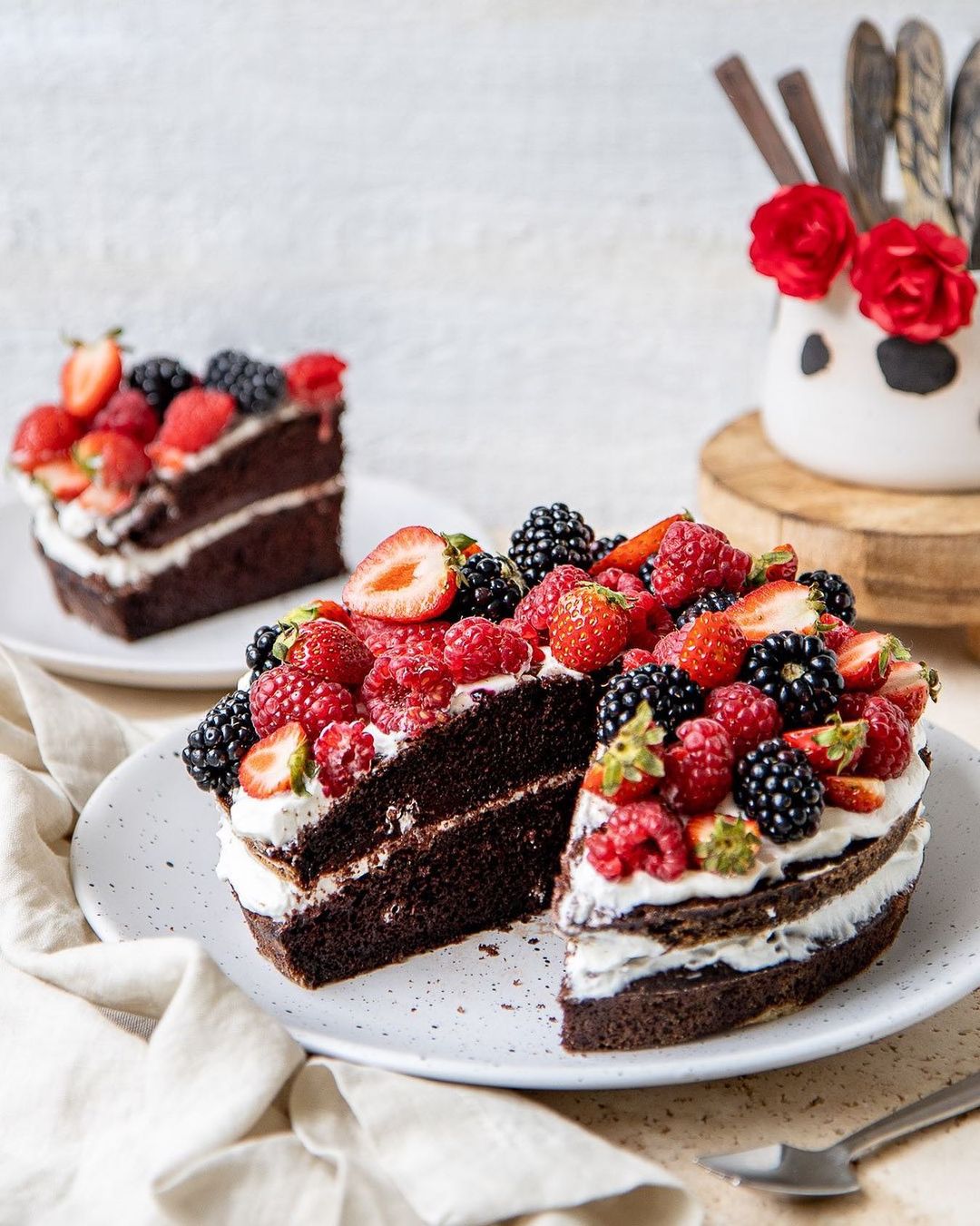 Easy Moist Chocolate Cake