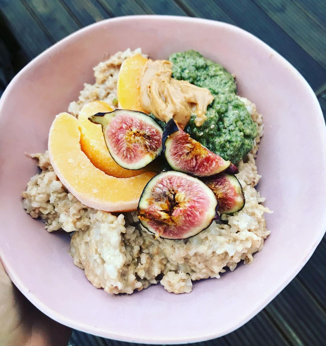 Vanilla Cinnamon Cauliflower Oats