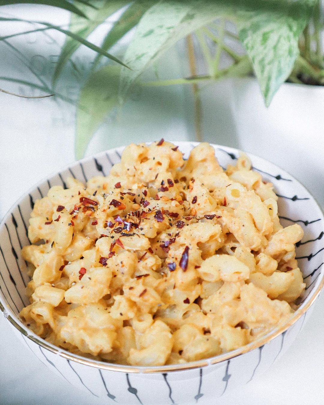 Easy Vegan Mac and Cheese