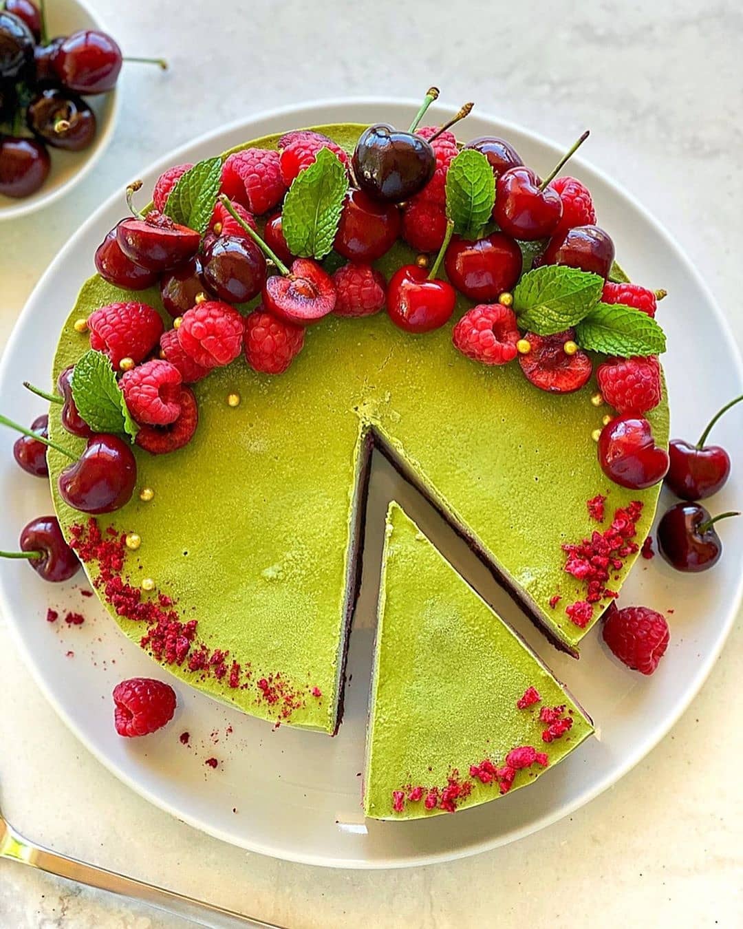 Green Matcha Vegan Cheesecake
