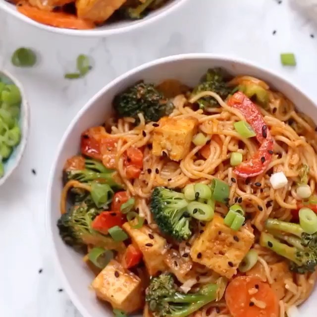Vegan Red Curry Noodles