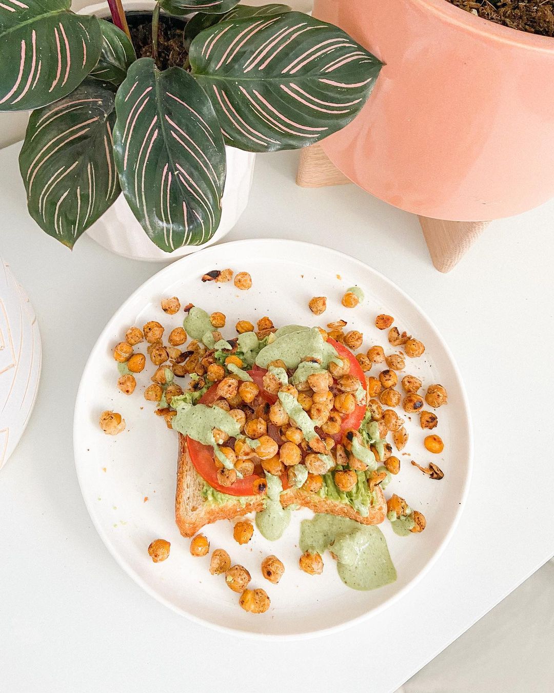 Simple Avo Toast