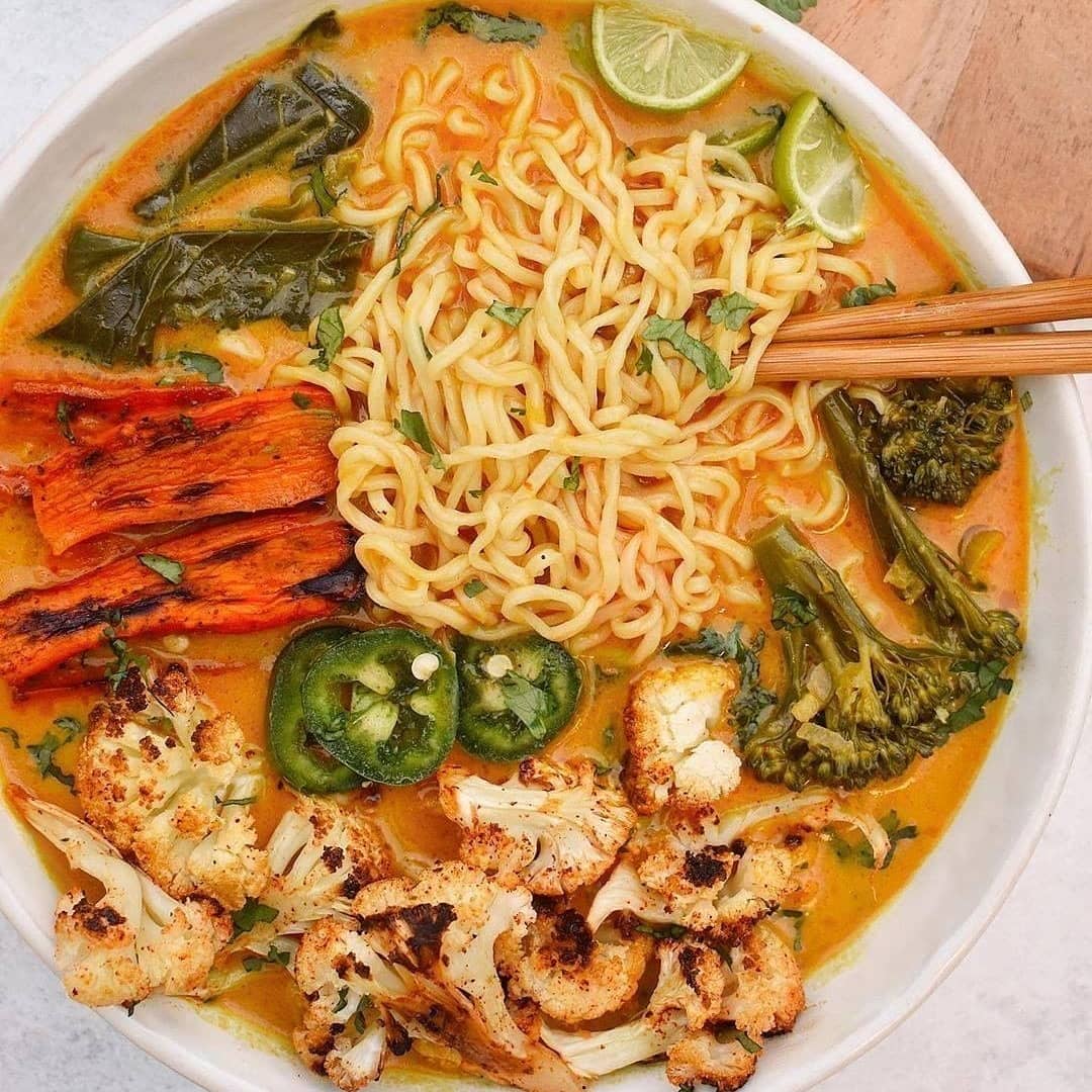 Spicy Creamy Curry Ramen