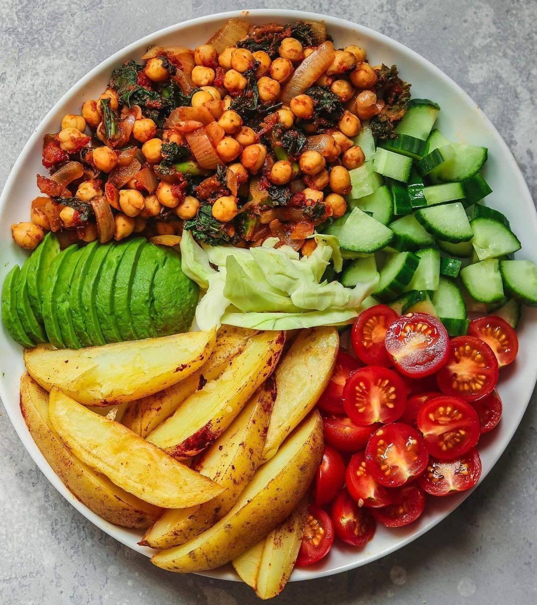 Easy Vegan Roasted Potato and Chickpea Bowl