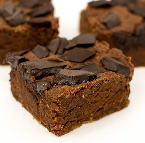 Chickpea Peanut Butter Brownie Bars