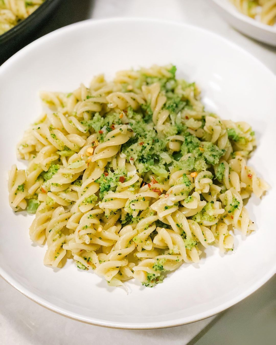 Broccoli Garlic Pasta with Lemon and Cheese