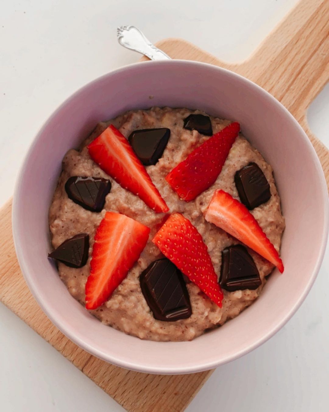 Vegan Protein Oats Breakfast Bowl