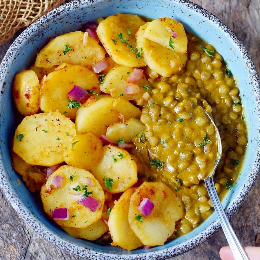 Lentil Stew with Mashed Potatoes
