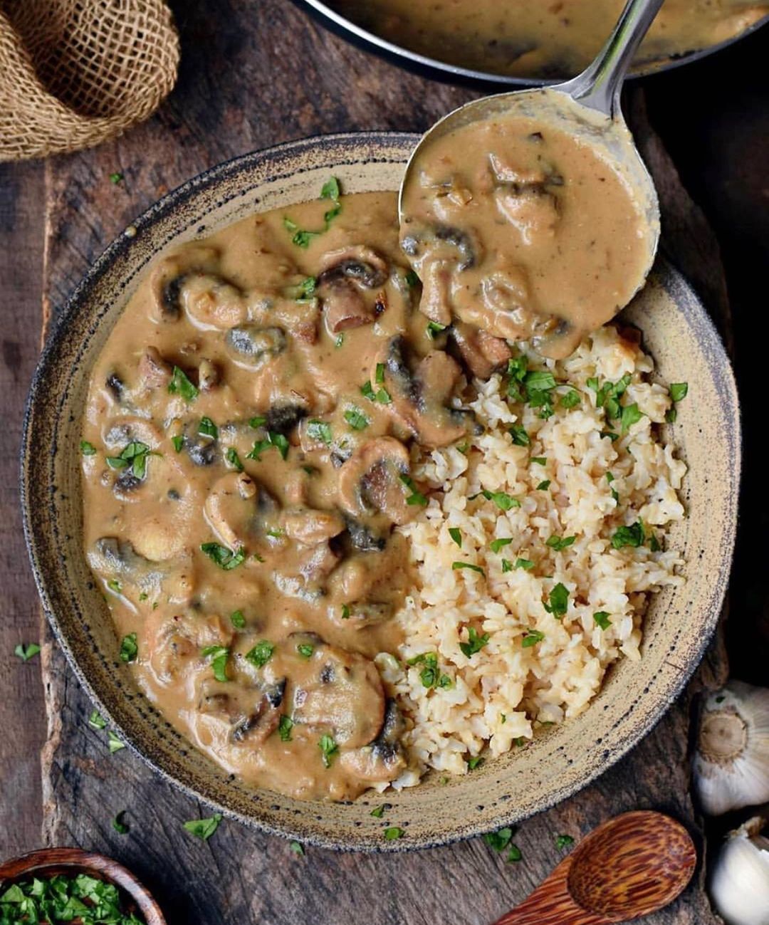 Creamy Vegan Mushroom Stroganoff