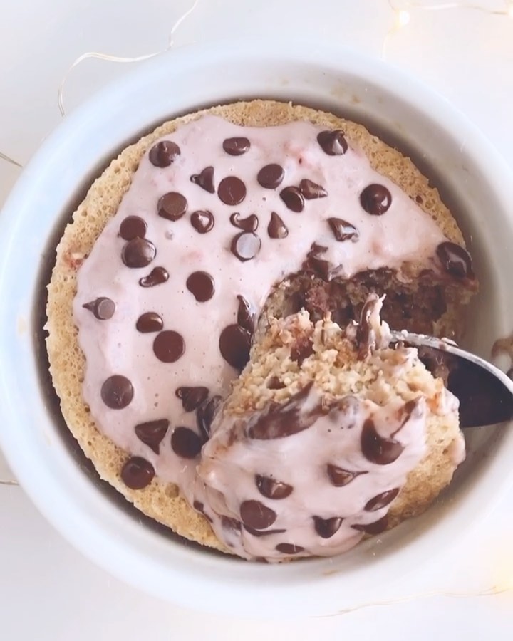 Strawberry Chocolate Mug Cake