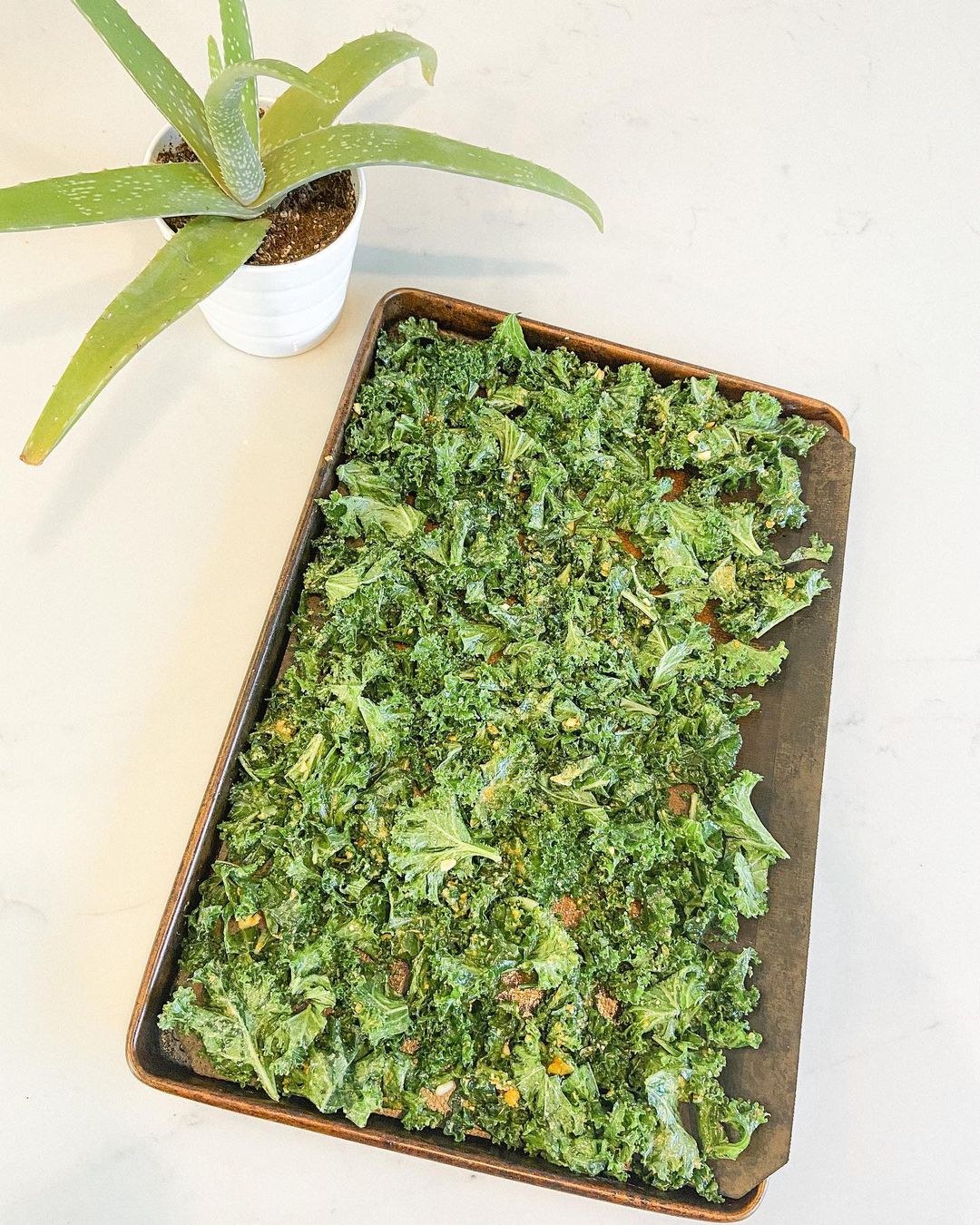 Cheesy Kale Chips