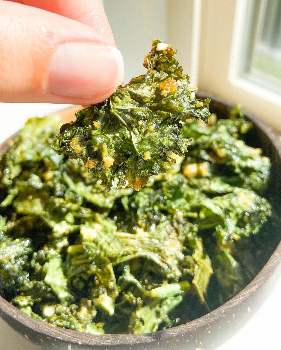 Cheesy Kale Chips