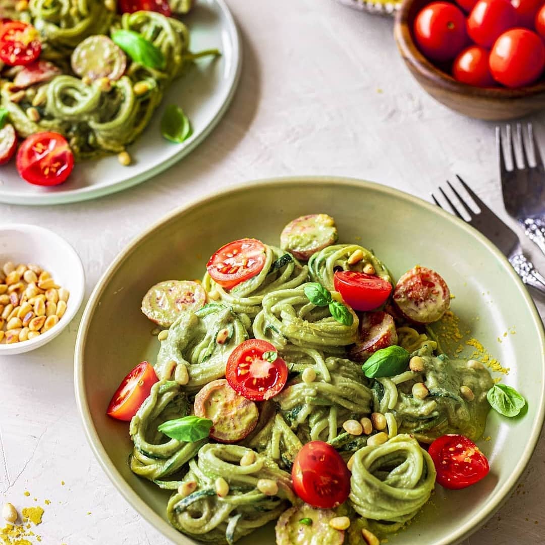 Basil Alfredo Zoodles
