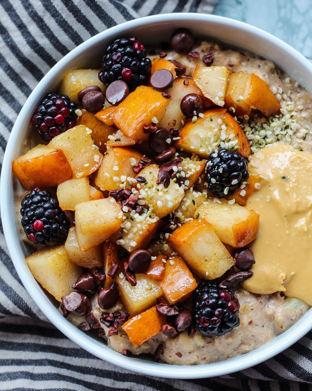 Banana Peanut Butter Oats with Cooked Pears