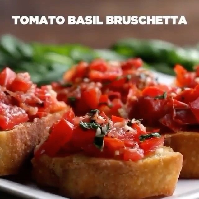 Fresh Tomato Basil Bruschetta