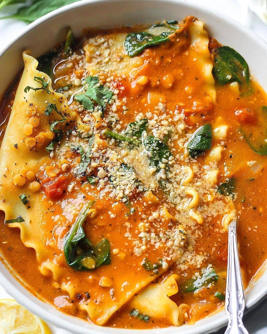 One-Pot Creamy Lasagna Soup