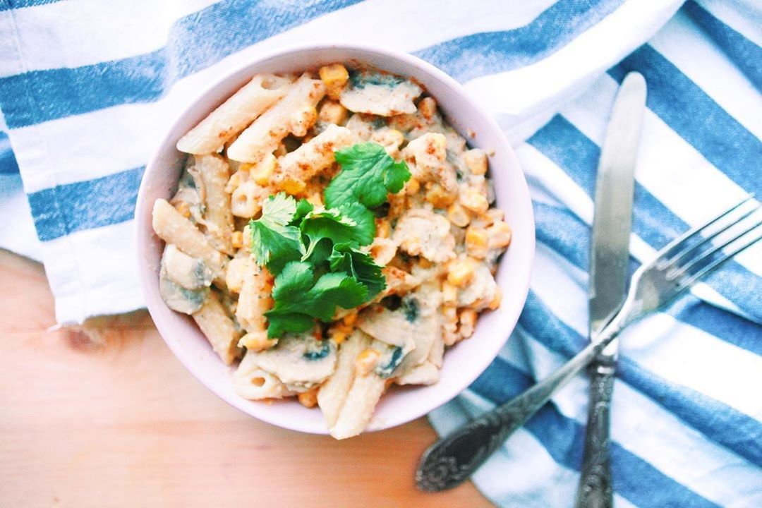 Vegan Creamy Pasta with Mushrooms and Corn