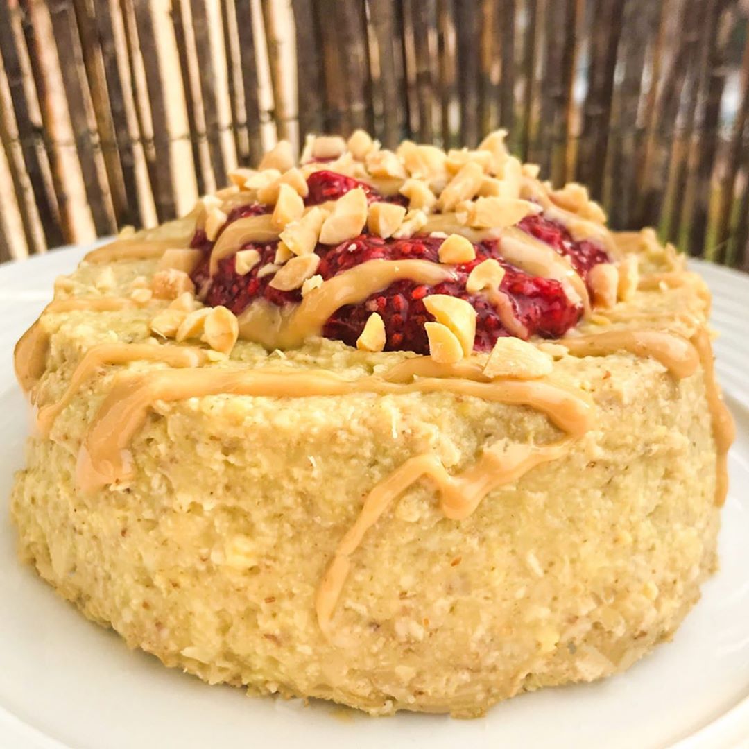 PB and Jelly Oatmeal Cheesecake