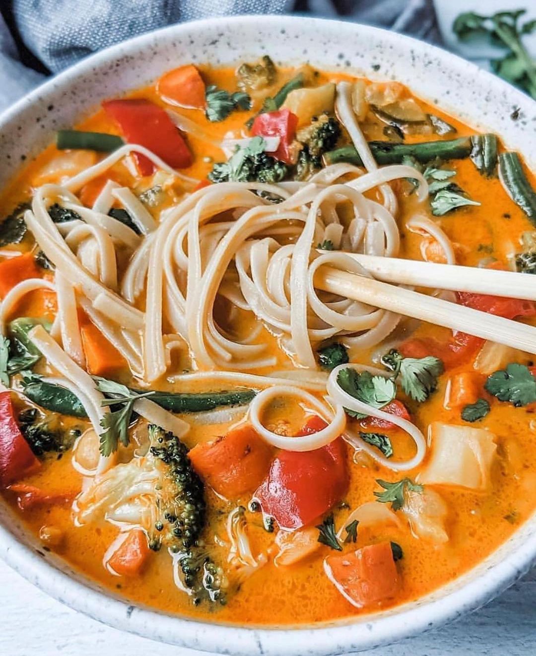 Curry Noodle Soup