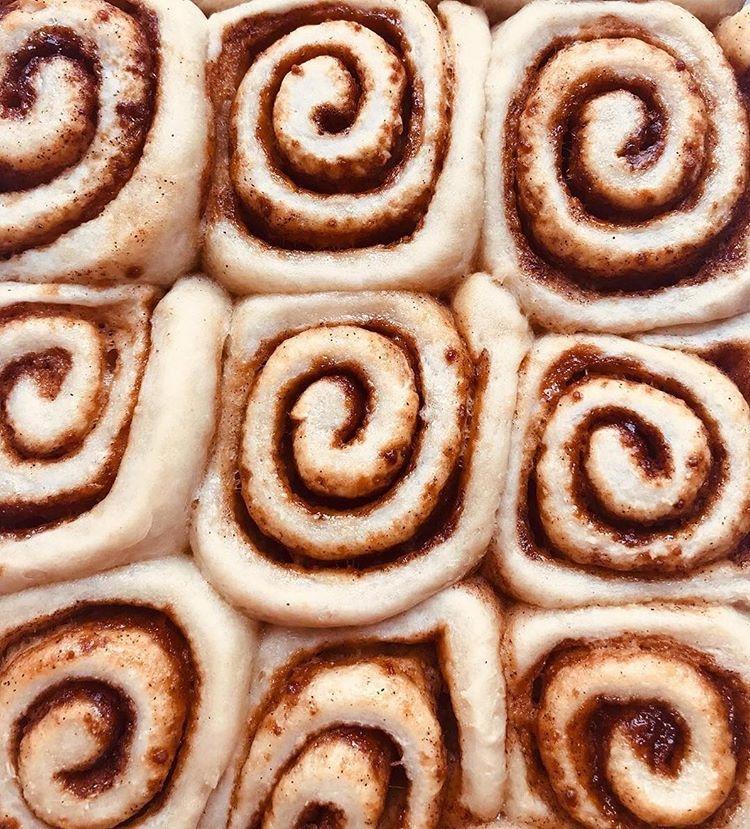 Easy Vegan Cinnamon Rolls