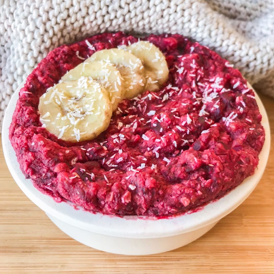 Red Velvet Microwave Oats
