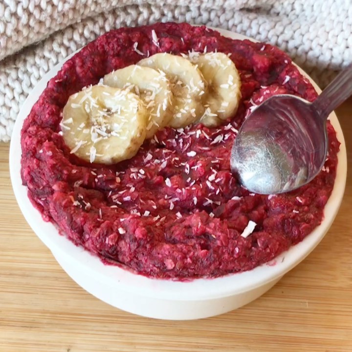 Red Velvet Microwave Oats
